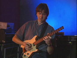 �N���b�N���Ă��������B